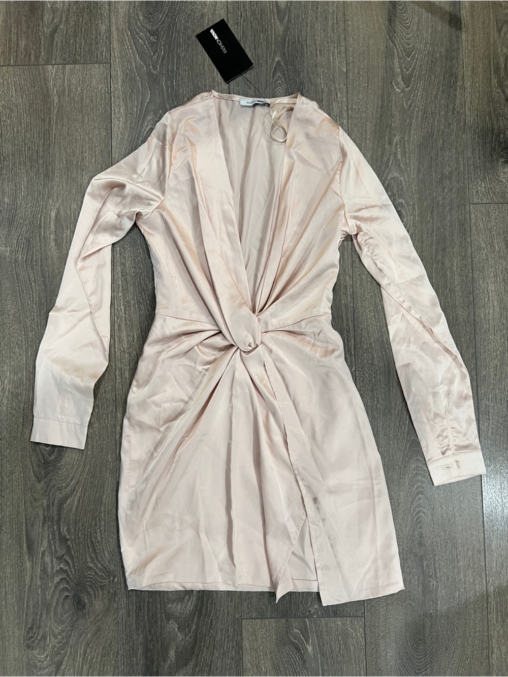 BNWT Fashion nova light pink long sleeve mini dress with front twist knot